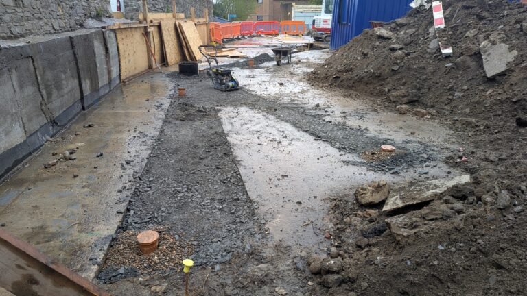 Sewer Connection Completed Early: Villiers Lane Reopening Planned